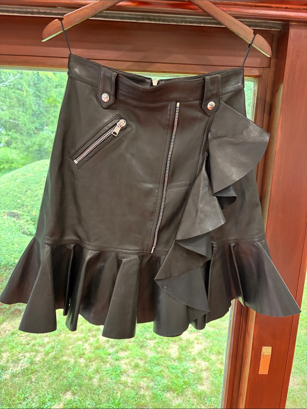 Alexander McQueen Black Leather Ruffle Hem Skirt with Zip Detail